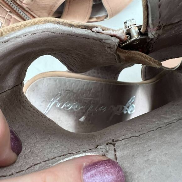 Free People Effie Sandals Womens 9 Brown Leather Block Heel Open Toe Preppy - Picture 9 of 10